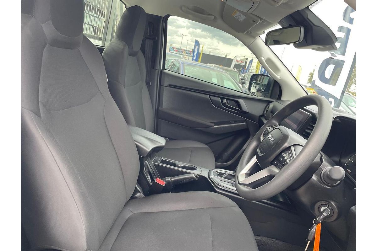 2024 Isuzu D-MAX SX High Ride Rear Wheel Drive