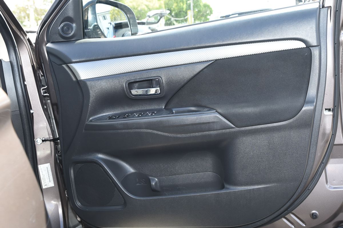 2015 Mitsubishi Outlander XLS ZK