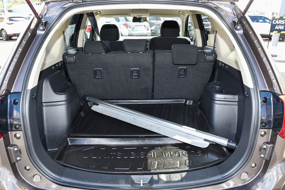2015 Mitsubishi Outlander XLS ZK