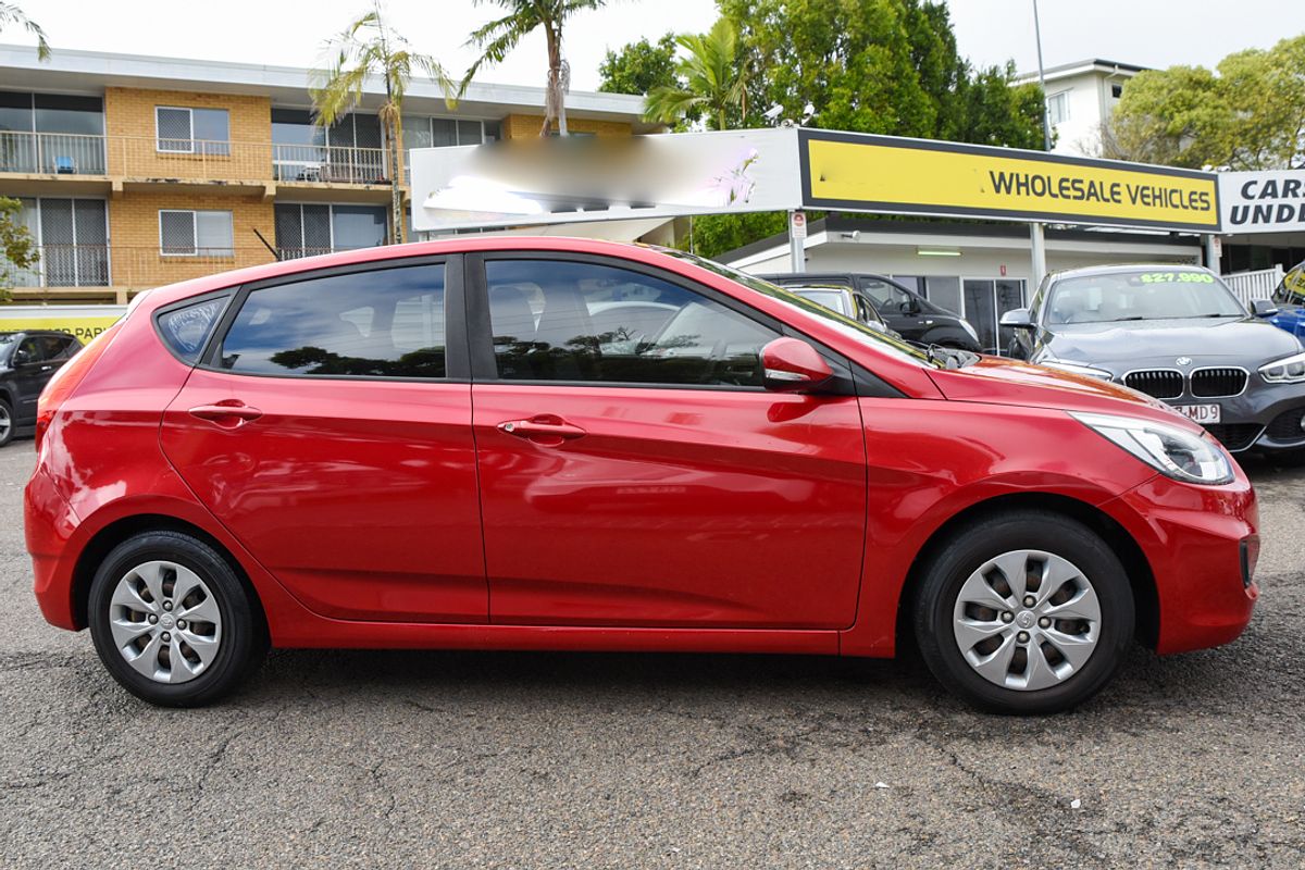 2016 Hyundai Accent Active RB4