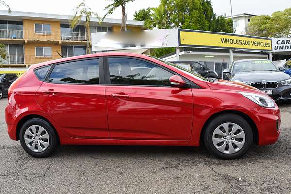 2016 Hyundai Accent Active RB4