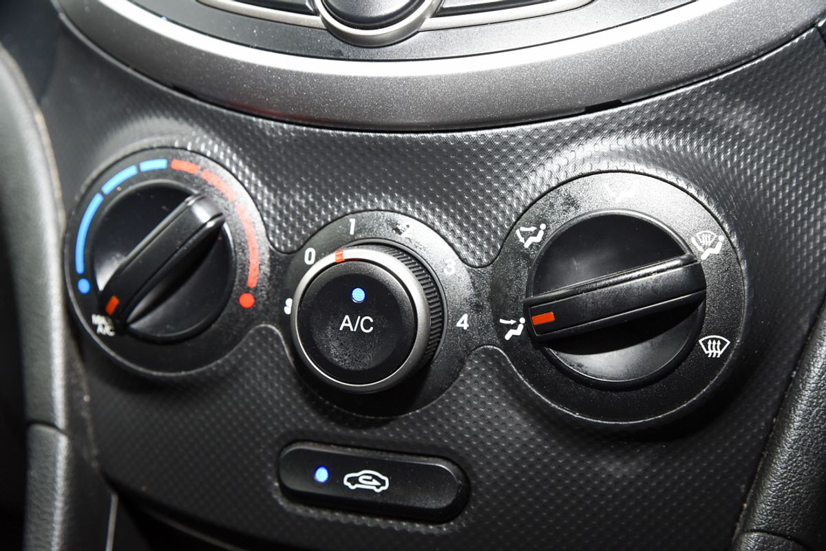 2016 Hyundai Accent Active RB4