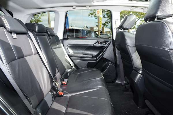 2014 Subaru Forester 2.5i-S S4