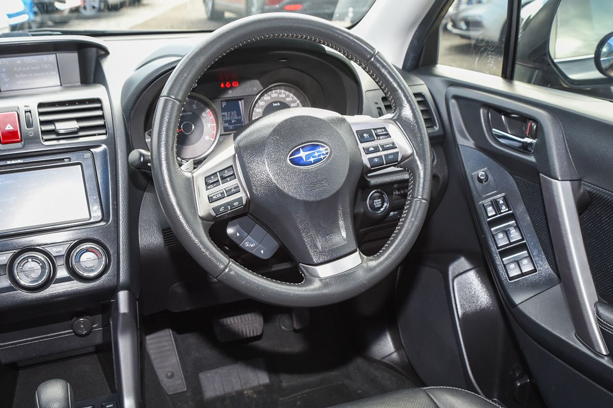 2014 Subaru Forester 2.5i-S S4