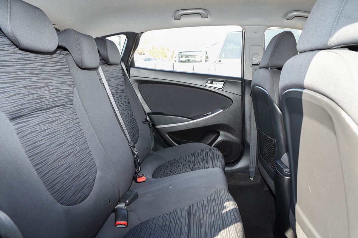 2016 Hyundai Accent SR RB4