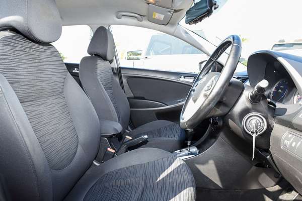 2016 Hyundai Accent SR RB4