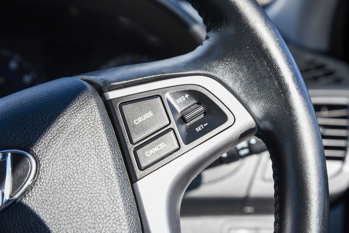 2016 Hyundai Accent SR RB4