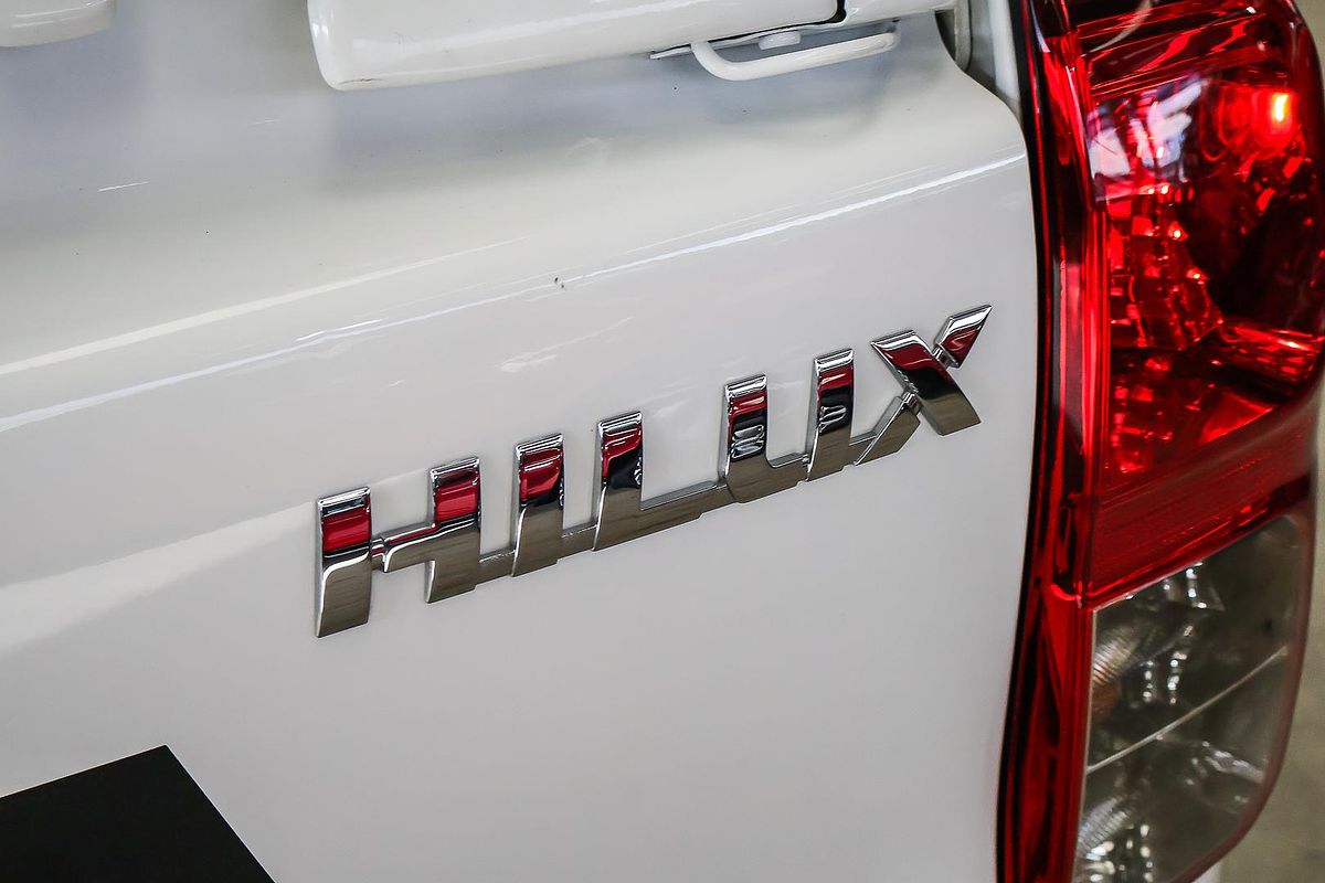 2018 Toyota Hilux SR GUN126R 4X4