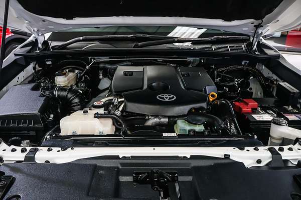 2018 Toyota Hilux SR GUN126R 4X4