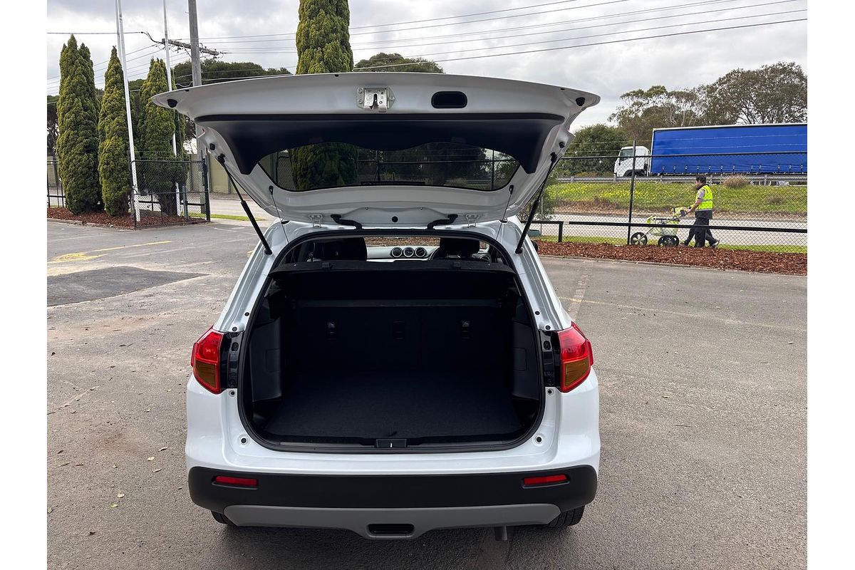 2018 Suzuki Vitara RT-S LY
