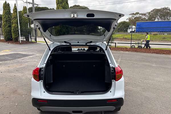 2018 Suzuki Vitara RT-S LY
