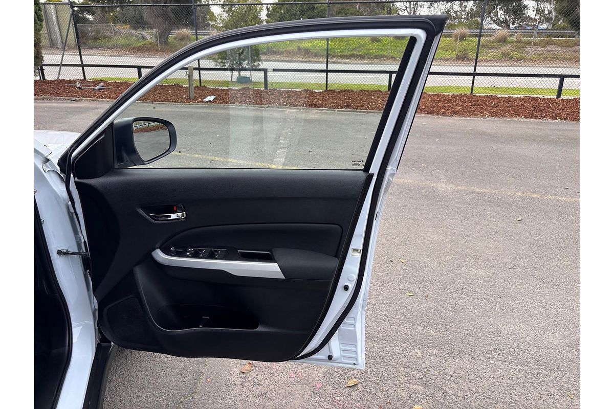 2018 Suzuki Vitara RT-S LY