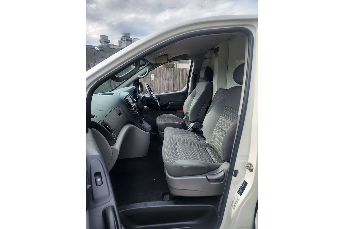 2018 Hyundai iLoad  TQ4