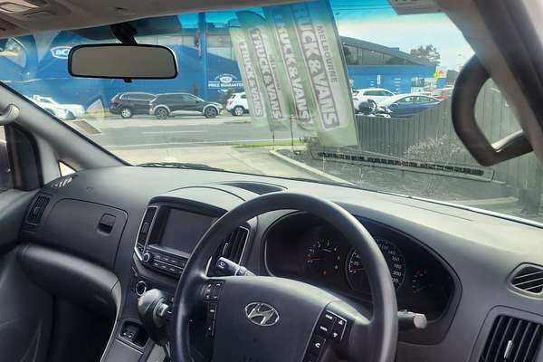 2018 Hyundai iLoad  TQ4