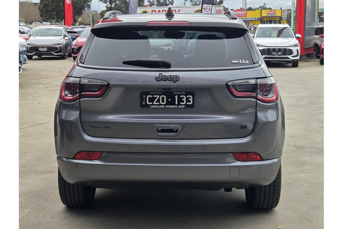 2023 Jeep Compass S-Limited M6