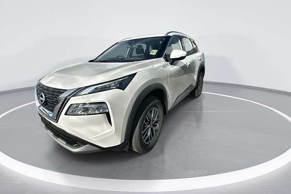 2025 Nissan X-TRAIL ST T33