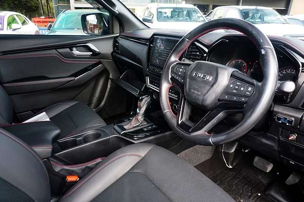 2022 Isuzu D-MAX X-TERRAIN 4X4