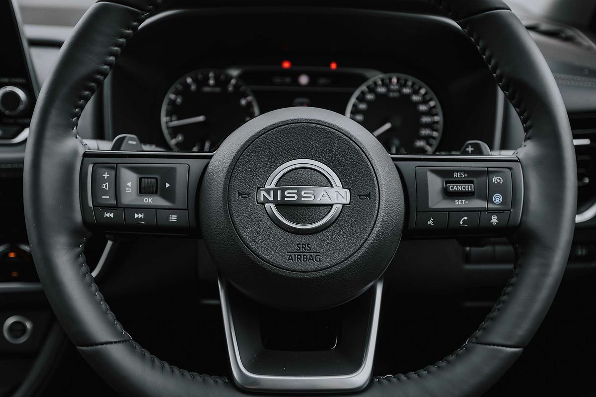 2025 Nissan X-TRAIL ST-L T33