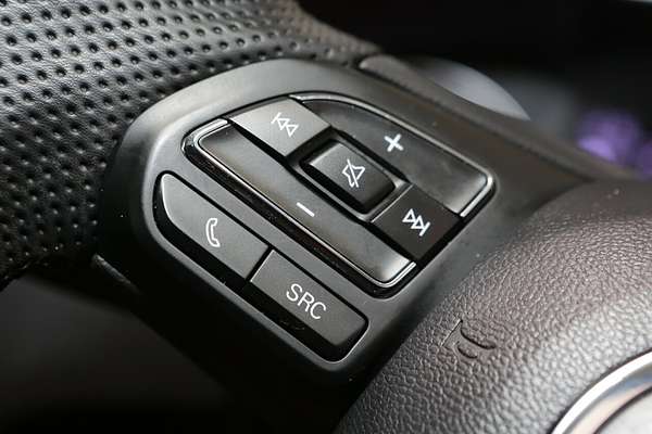 2024 MG ZS Excite AZS1