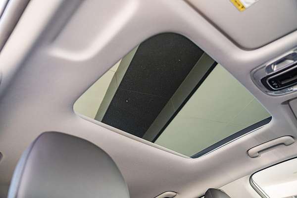 2025 Hyundai Kona Premium SX2.V2