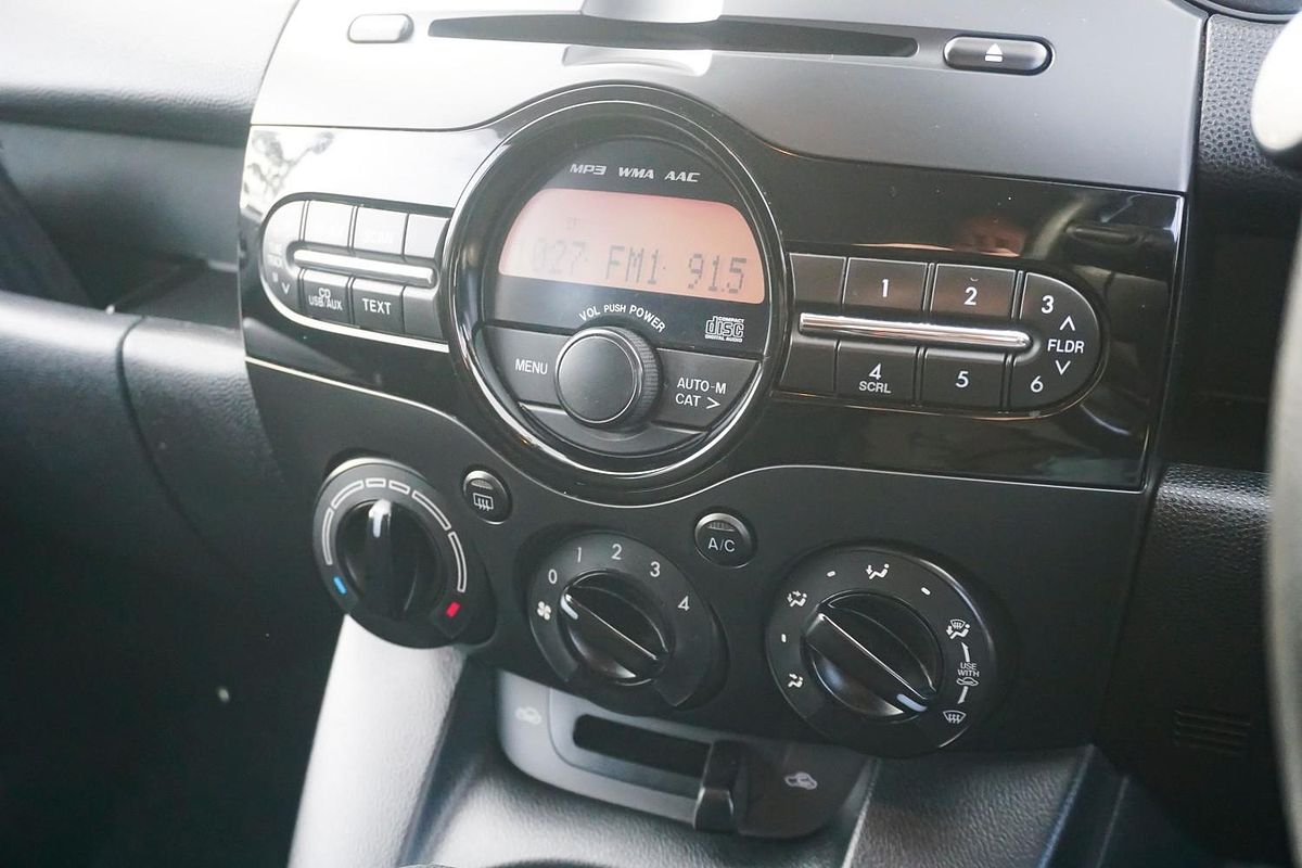 2012 Mazda 2 Maxx DE Series 2