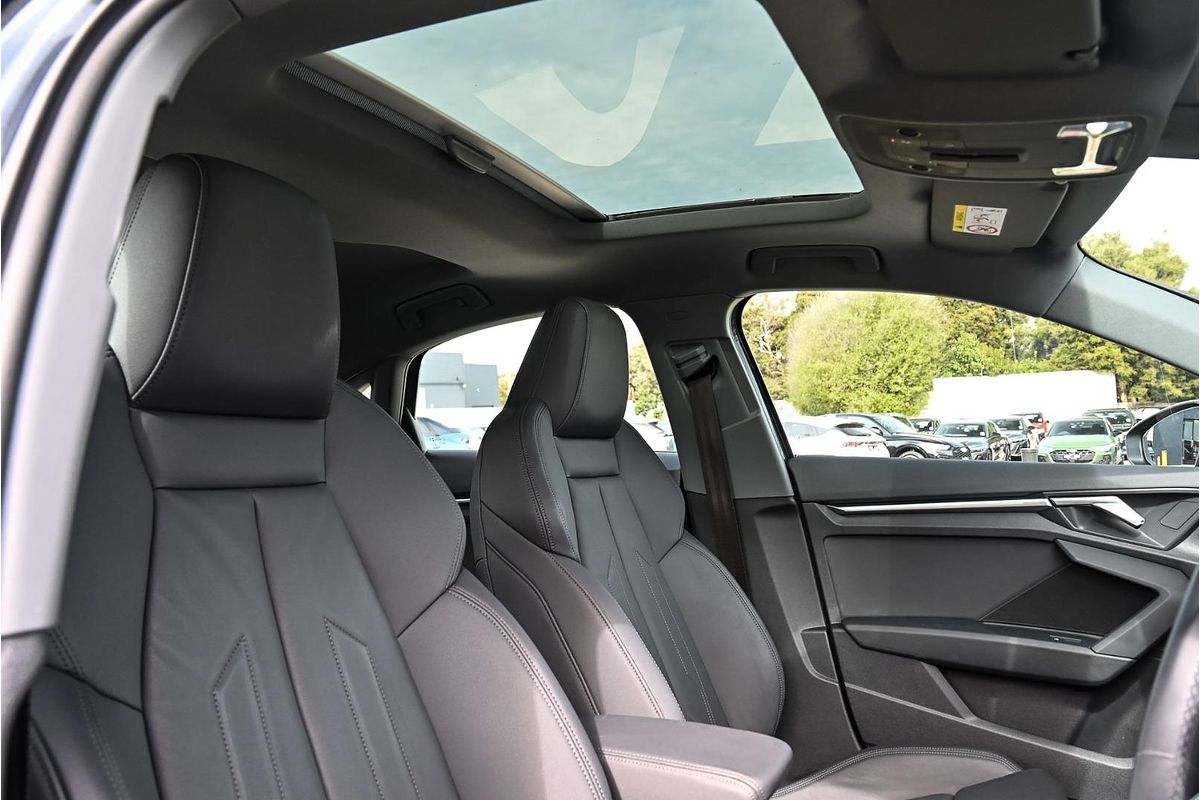 2023 Audi A3 40 TFSI S line GY