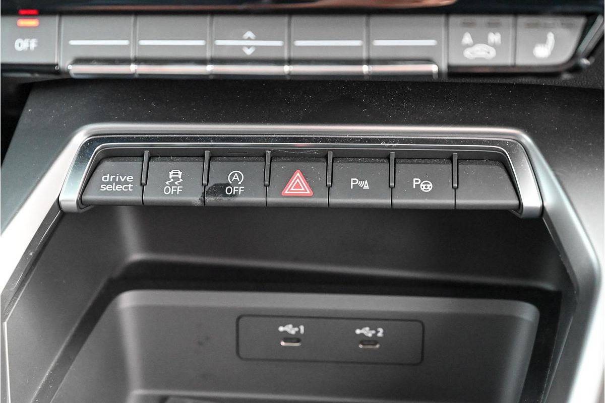 2023 Audi A3 40 TFSI S line GY