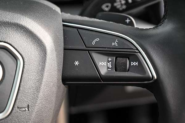 2023 Audi A3 40 TFSI S line GY