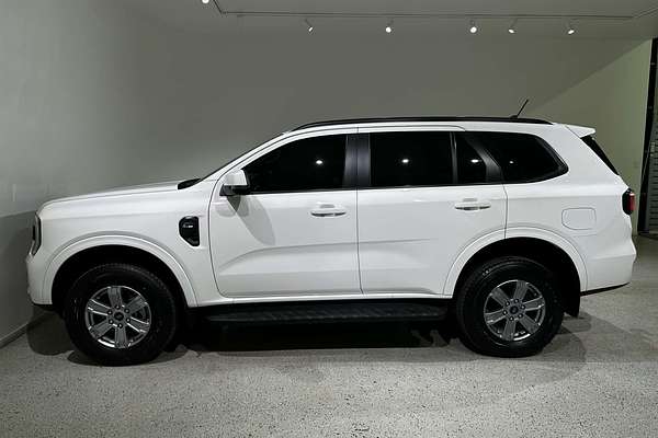 2022 Ford Everest Ambiente  2.0L