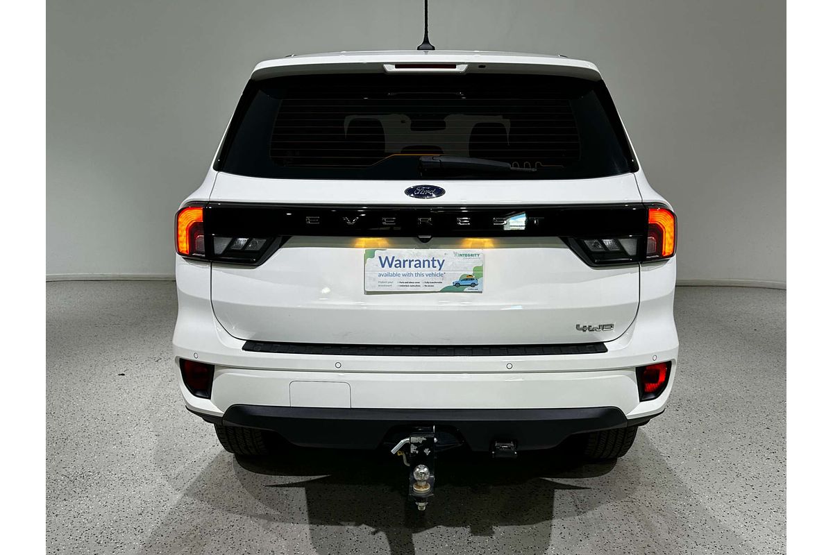 2022 Ford Everest Ambiente  2.0L