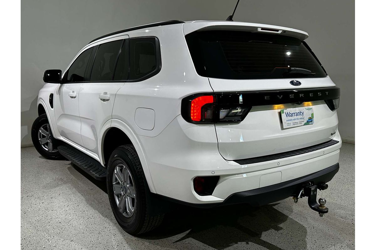 2022 Ford Everest Ambiente  2.0L