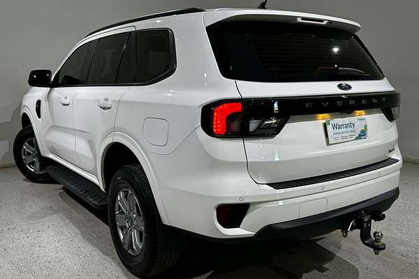 2022 Ford Everest Ambiente  2.0L