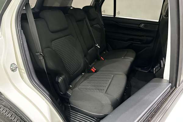 2022 Ford Everest Ambiente  2.0L