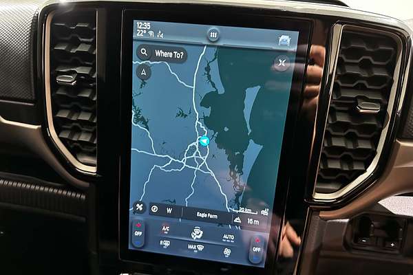 2022 Ford Everest Ambiente  2.0L