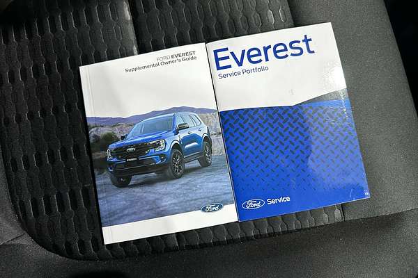 2022 Ford Everest Ambiente  2.0L