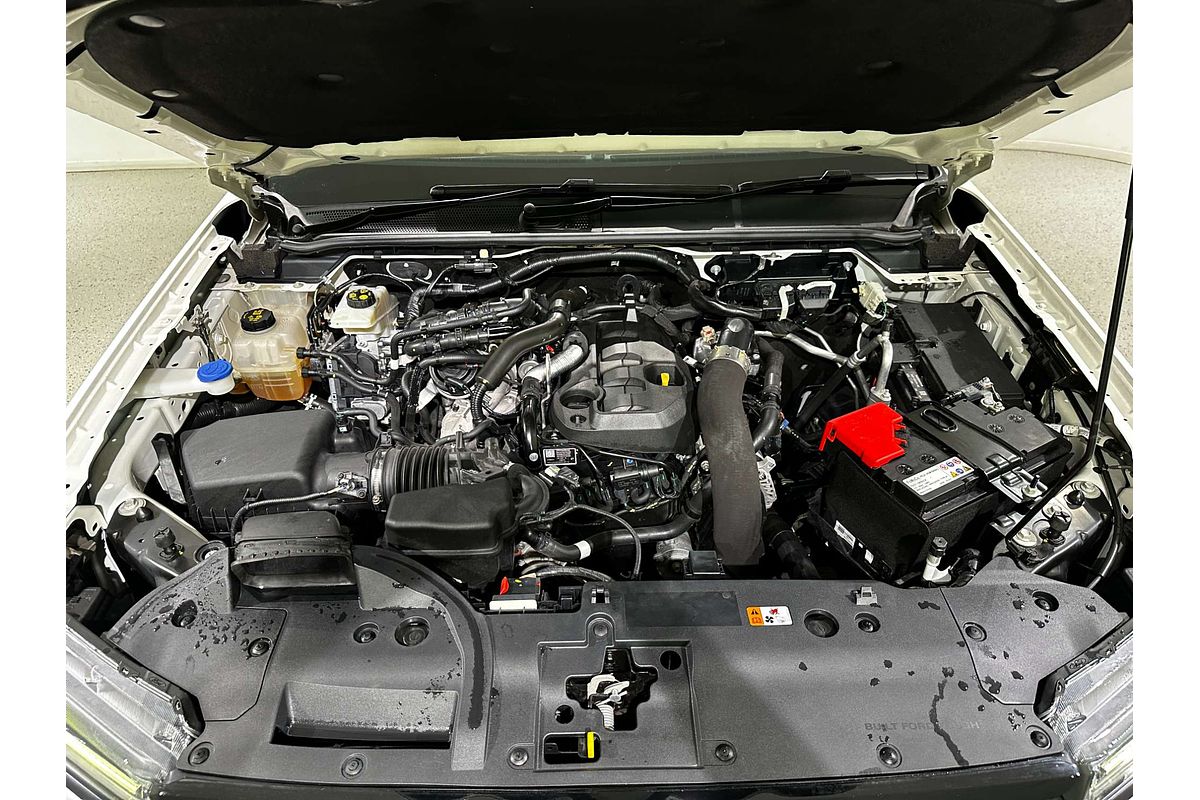 2022 Ford Everest Ambiente  2.0L