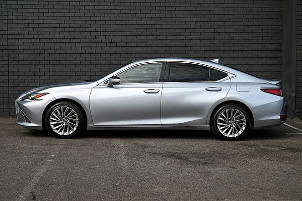 2023 Lexus ES ES300h Sports Luxury AXZH10R