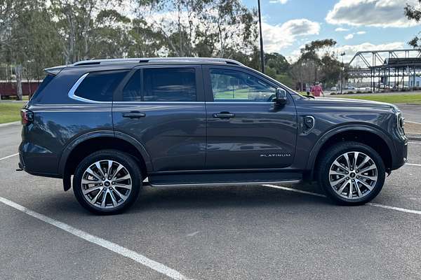 2025 Ford Everest Platinum 3.0L
