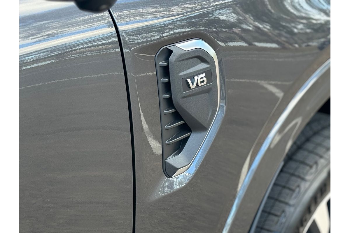 2025 Ford Everest Platinum 3.0L