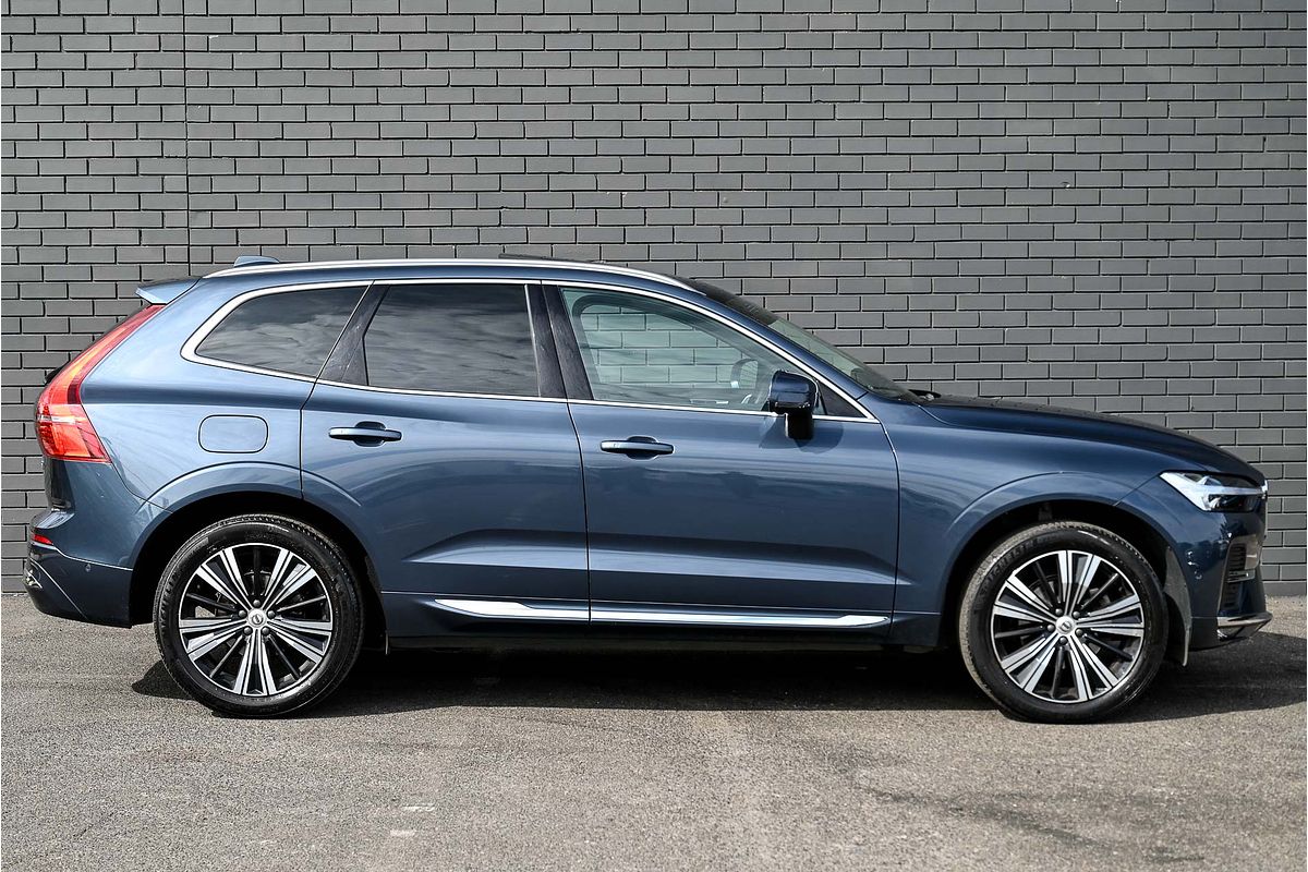 2023 Volvo XC60 Ultimate B5 Bright