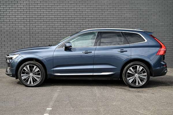 2023 Volvo XC60 Ultimate B5 Bright