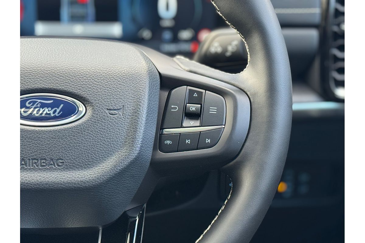 2025 Ford Everest Platinum 3.0L