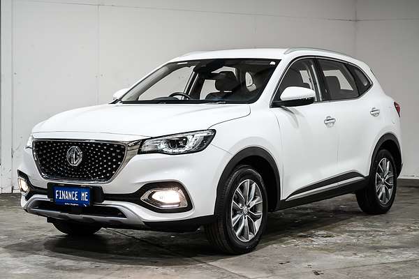 2024 MG HS Vibe SAS23