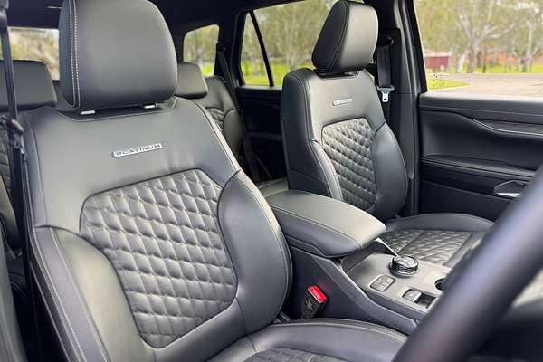 2025 Ford Everest Platinum 3.0L