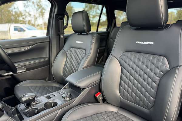 2025 Ford Everest Platinum 3.0L