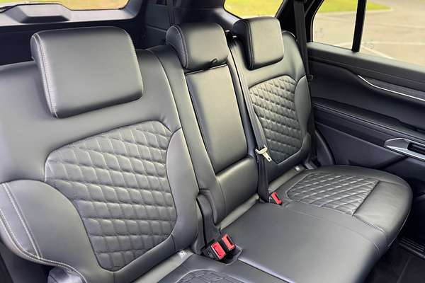 2025 Ford Everest Platinum 3.0L