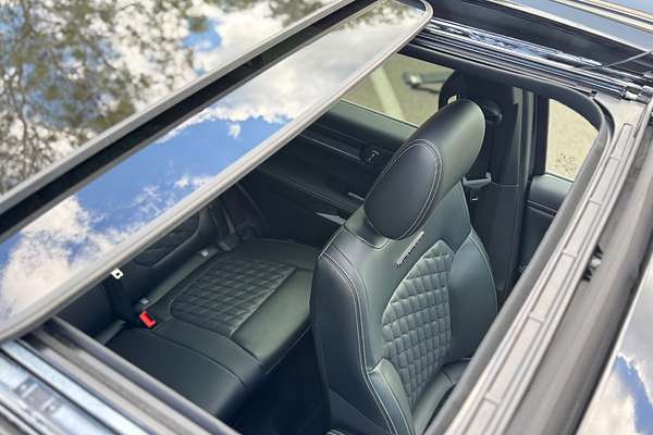 2025 Ford Everest Platinum 3.0L