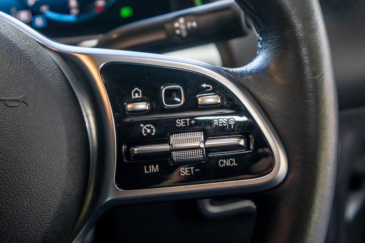 2022 Mercedes-Benz GLB-Class GLB200 X247