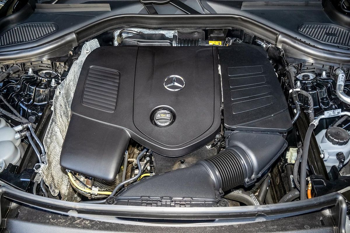 2024 Mercedes-Benz GLC-Class GLC300 X254