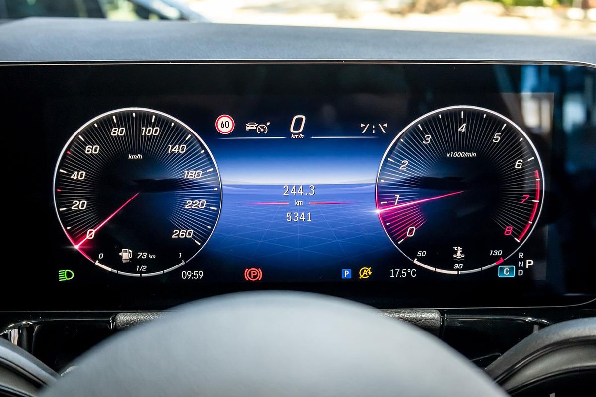 2025 Mercedes-Benz GLA-Class GLA200 H247